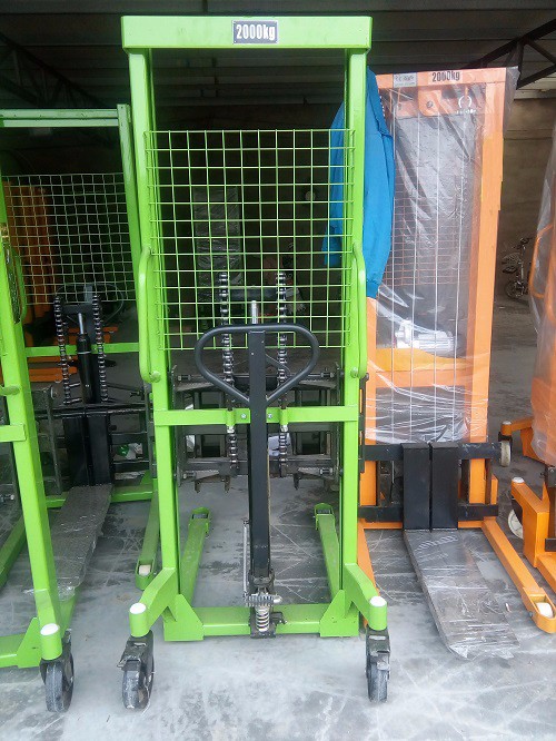 手动液压堆高车厂家液压堆高车产品展示--168飞艇开奖官网开奖记录查询结果--小型搅拌机|石材夹具|液压堆高车|手动叉车