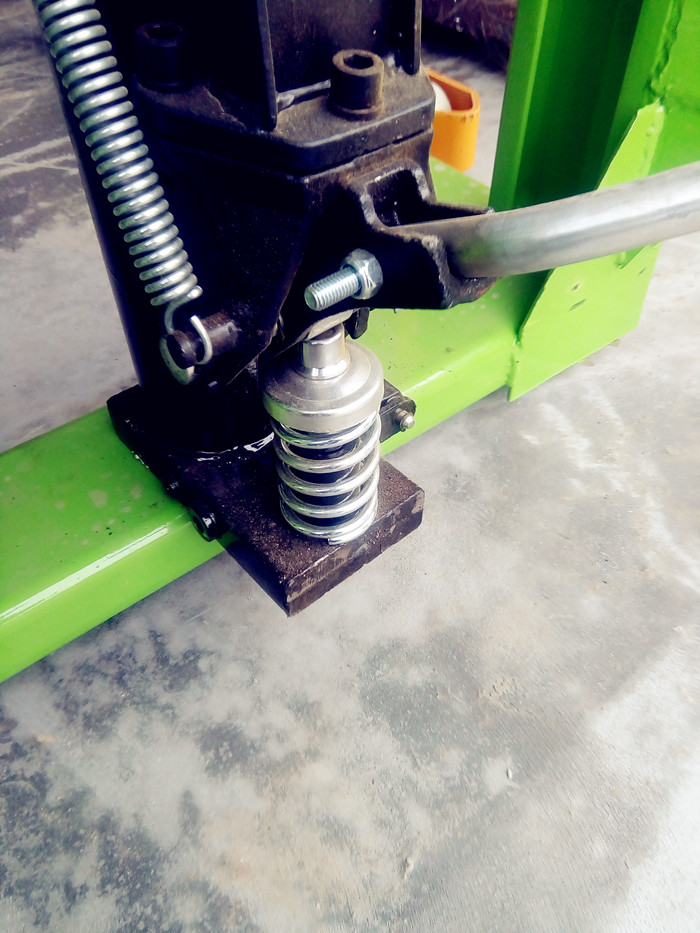 手动液压堆高车弹簧展示