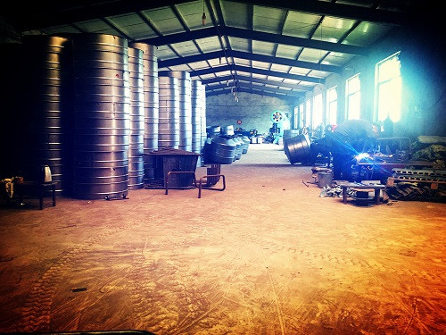 小型搅拌机焊接车间实况-168飞艇开奖官网开奖记录查询结果