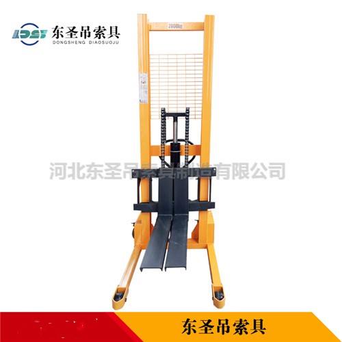 手动液压装卸车原材料的选择--168飞艇开奖官网开奖记录查询结果--小型搅拌机|石材夹具|液压堆高车|手动叉车