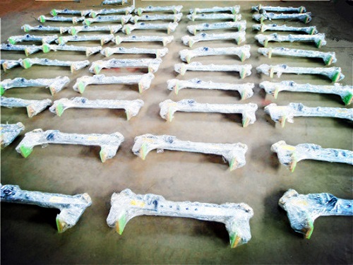 花岗石夹具打包完成待出口产品展示--168飞艇开奖官网开奖记录查询结果--小型搅拌机|石材夹具|液压堆高车|手动叉车