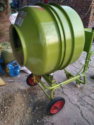 11200L小型搅拌机作业现场照片--168飞艇开奖官网开奖记录查询结果--小型搅拌机|石材夹具|液压堆高车|手动叉车