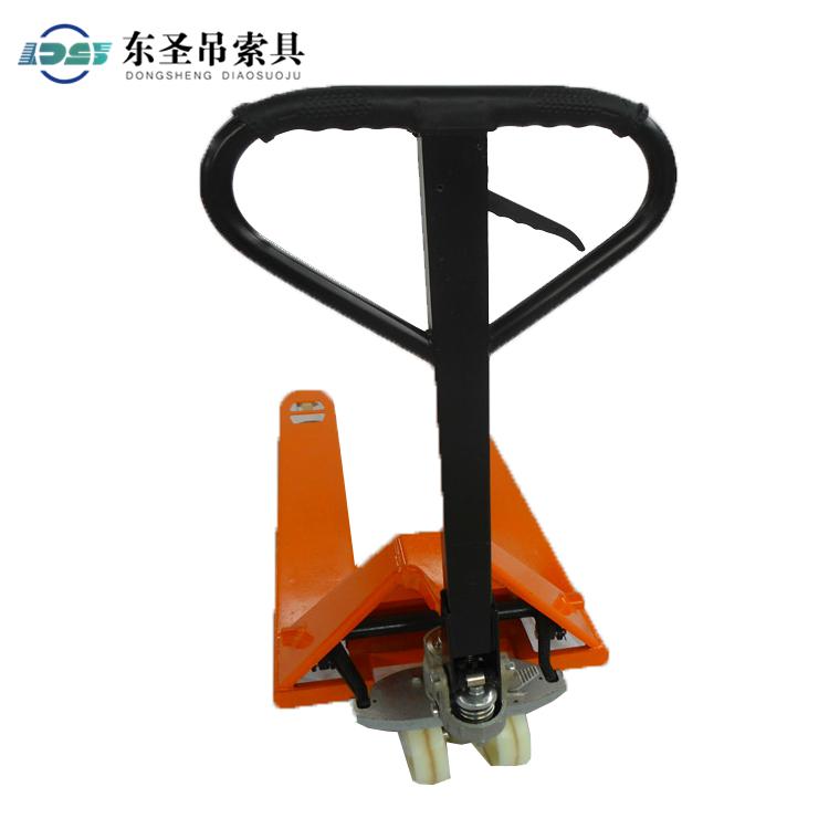 液压叉车为什么会突然漏